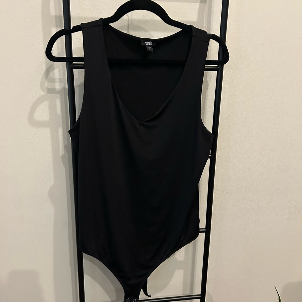 Express Body Contour Black Sleeveless Bodysuit